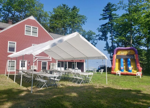 18 x 27 Tent Rental Package w/ Large Round Tables