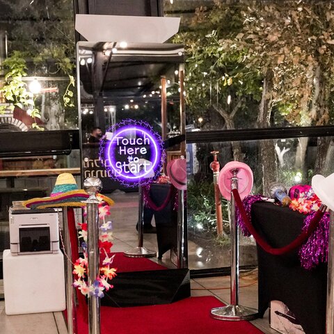 Mirror X Photo Booth