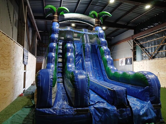 22' Blue Crush Slide