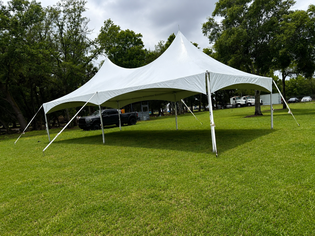Tent tables and chairs rentals in St. Cloud Florida