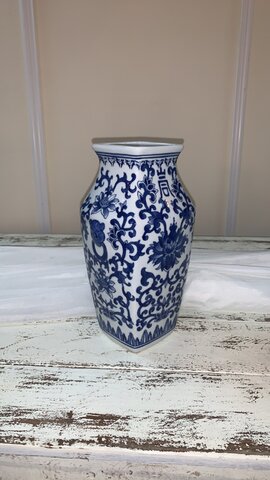Blue and white vase 3