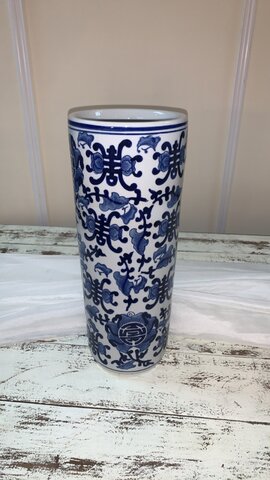 Blue and white vase 11