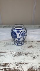 Blue and white vase 15