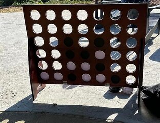 Giant connect 4ft by 3ft