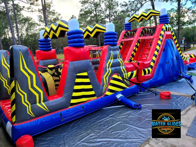 Lightning Run obstacle course