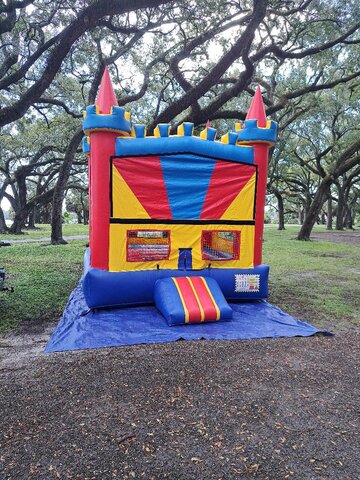 Boys castle bounce house