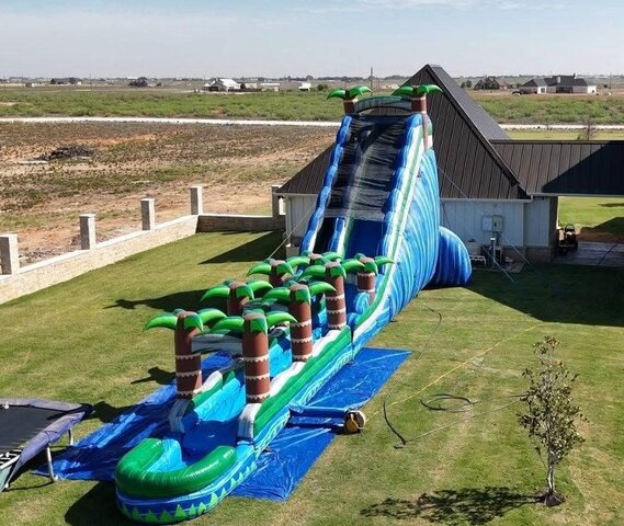30 ft Atlantis Water Slide 