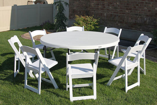 the best table and chair rentals in Roswell