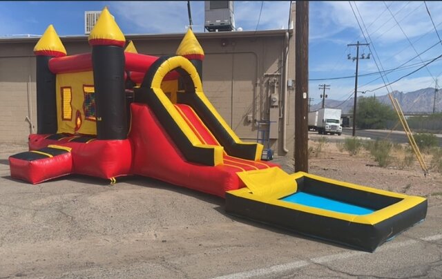 15' x 15' COMBO RED, YELLOW, AND BLACK CASTLE