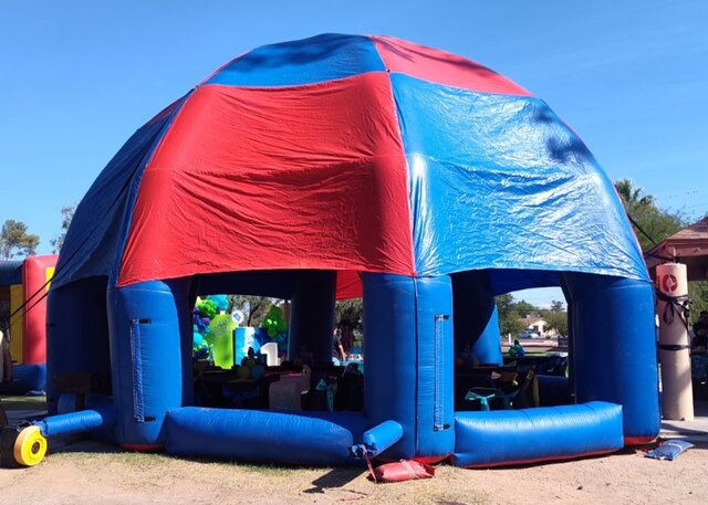 BLOW-UP SHADE TENT