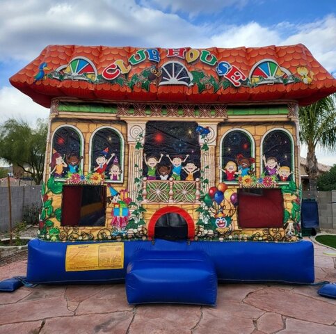 15' X 18' CLUBHOUSE BOUNCE HOUSE