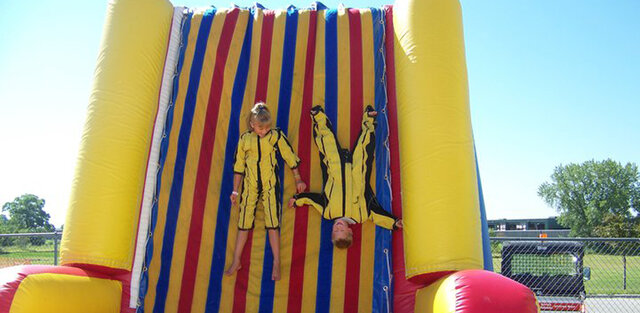 Velcro Wall  Seashore Amusements