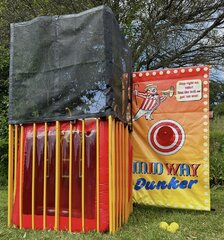 Dunk tank