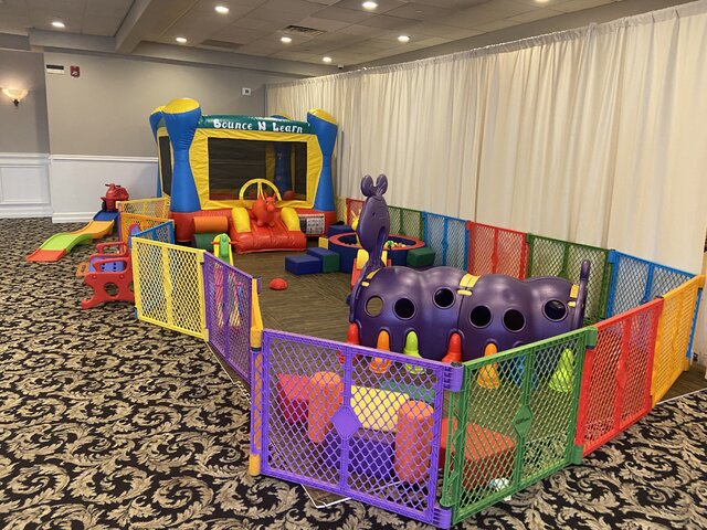 Toddler Soft Play Yard with bounce house