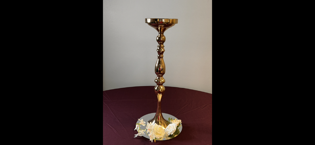 Gold floral bouquet holder 22”