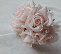 Real Touch Rose Bouquet Blooming Spring Rose Light Pink 7 stems